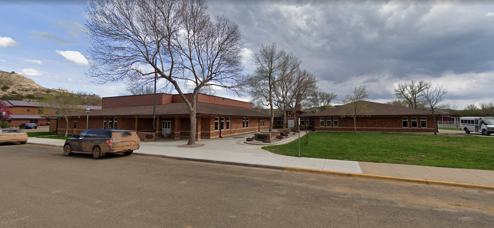 Demores Elementary School